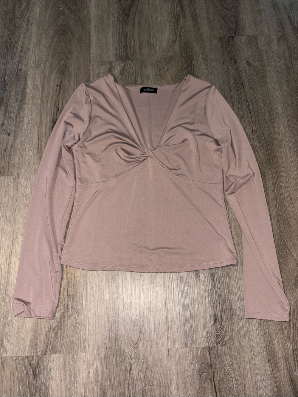 Eclipse | Beige Twist Front Longsleeve